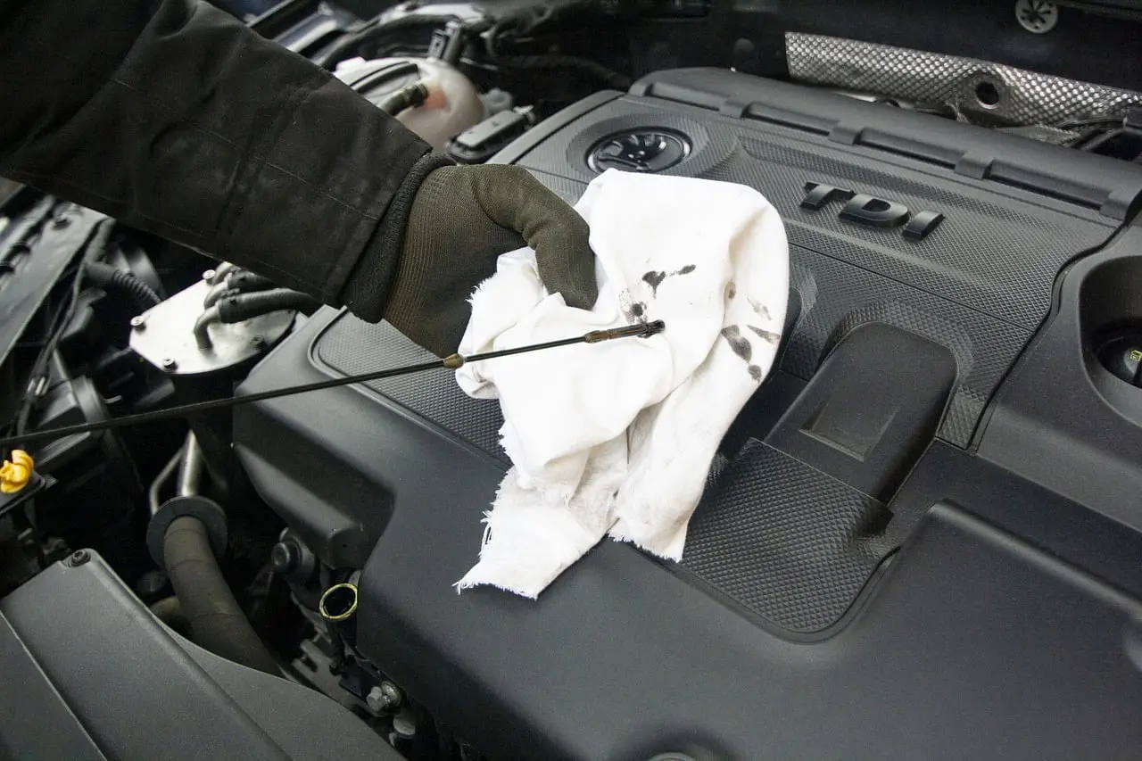 car maintenance - fixmycar.pk