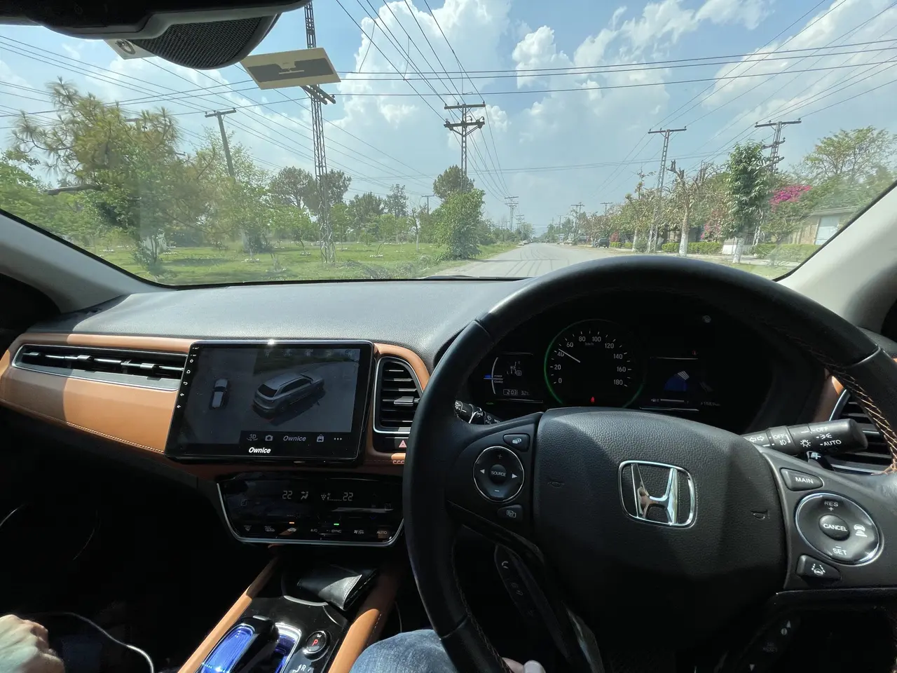 Honda Vezel Car In Pakistan
