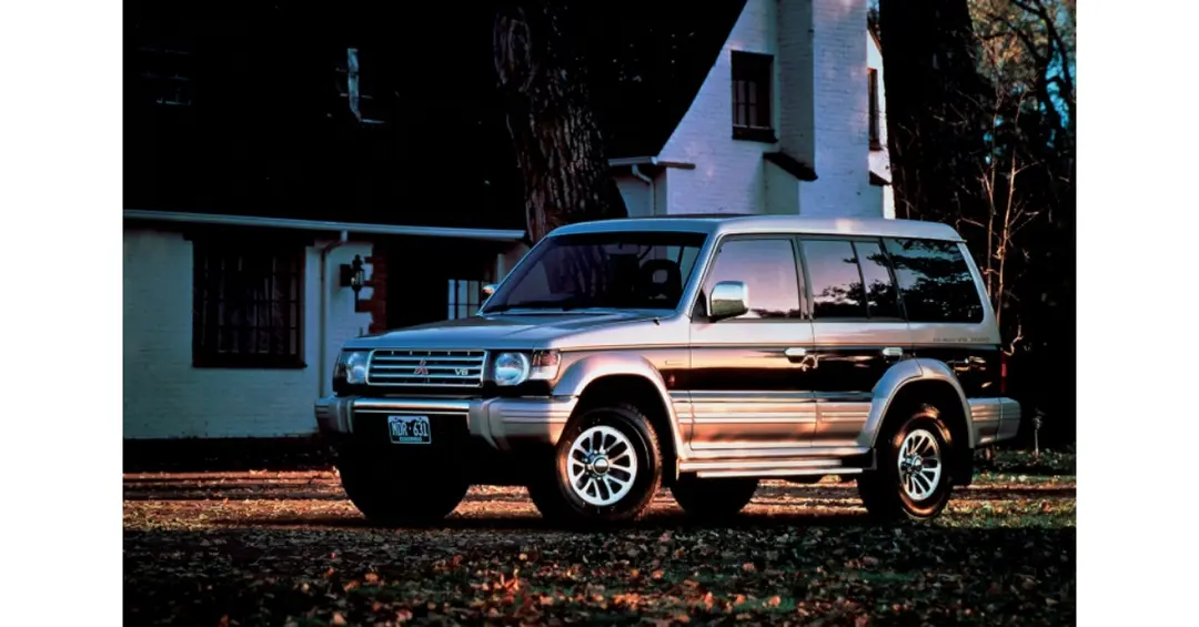Mitsubishi Pajero by MMC