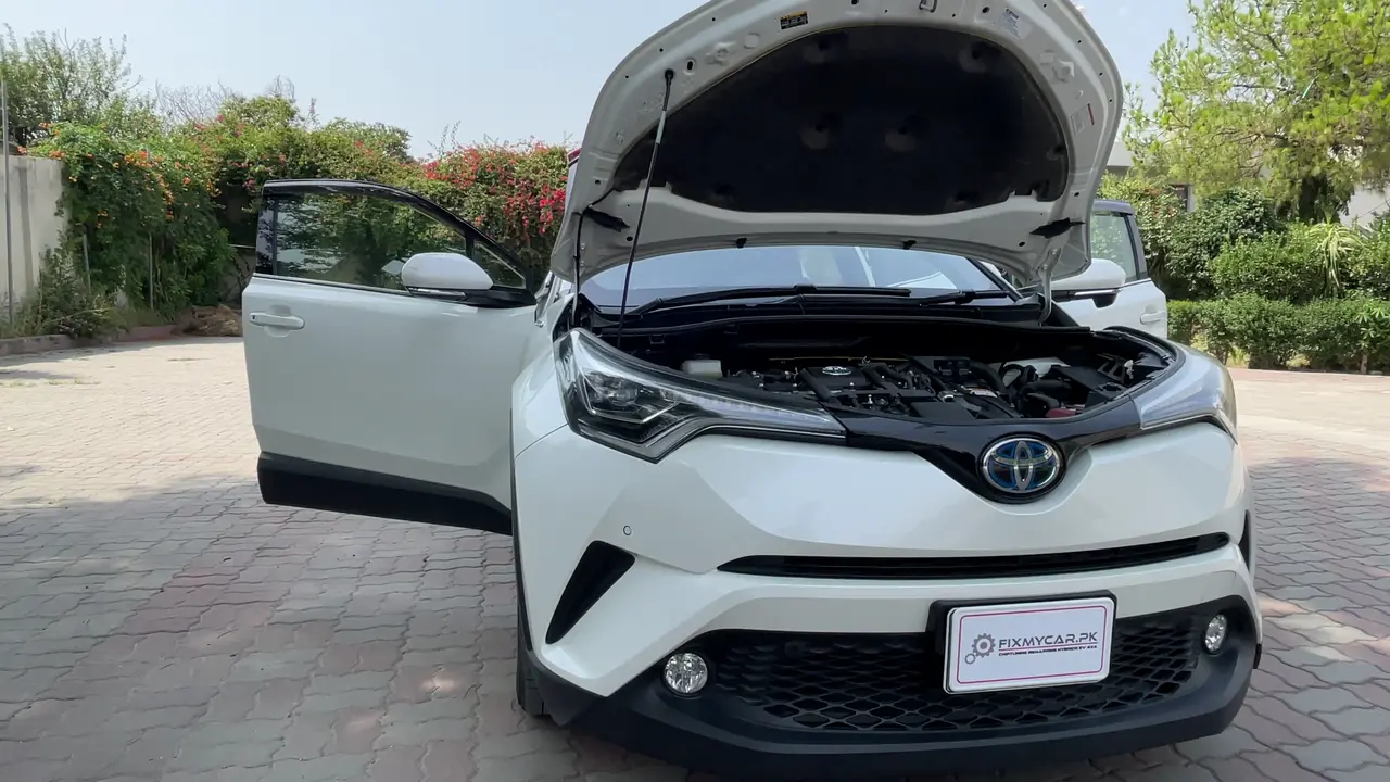 TOYOTA C-HR HYBRID