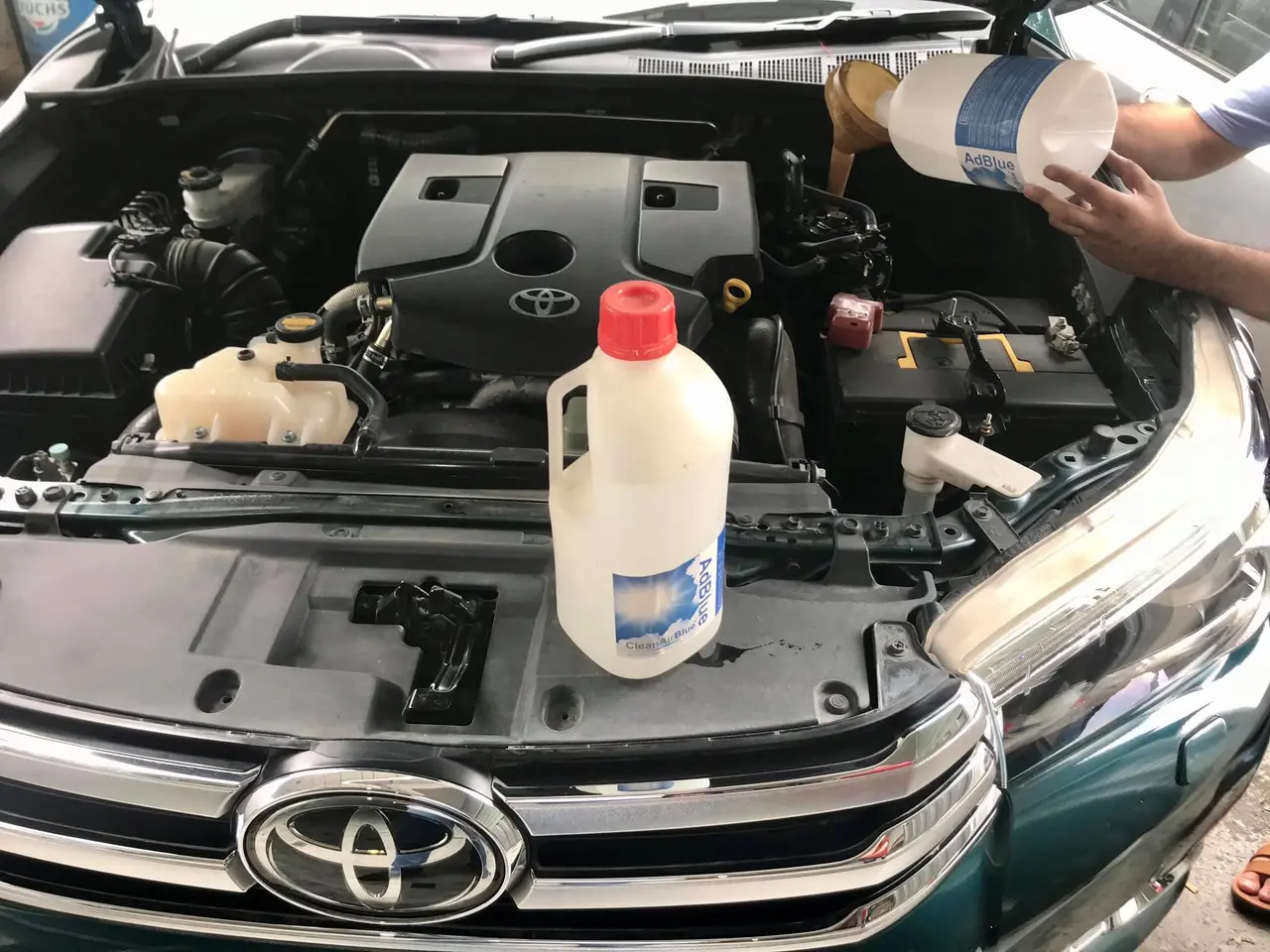 AdBlue fluid service at Fixmycar.pk