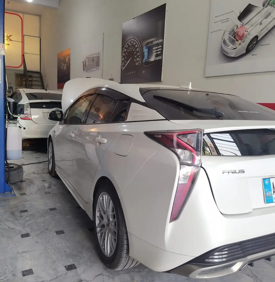 Toyota Prius ZVW50 