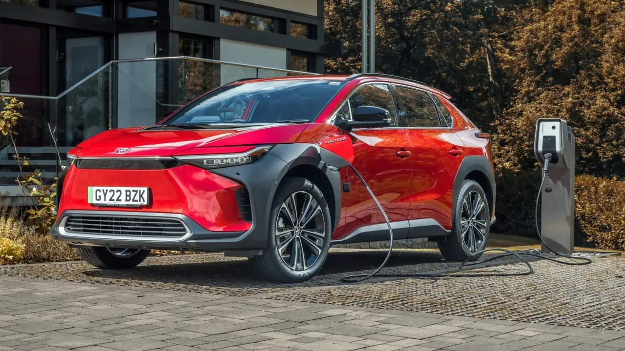 This Is Why Toyota Isn’t Rushing to Sell You an Electric Vehicle