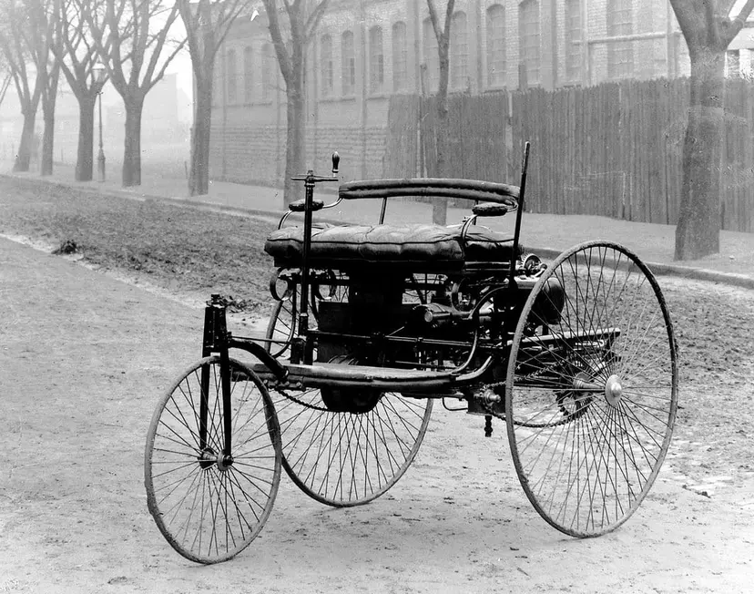 The 1st Mercedes Benz from the archives