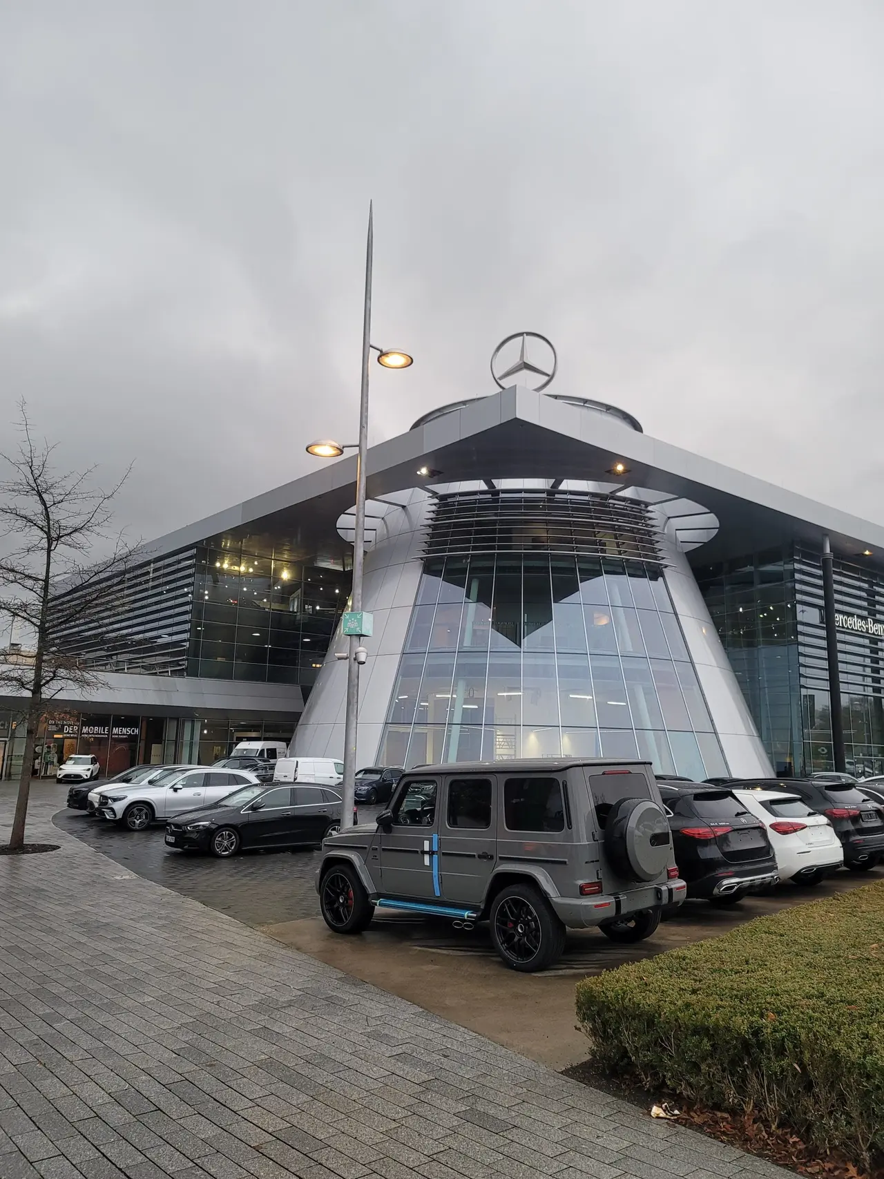 Mercedes Benz