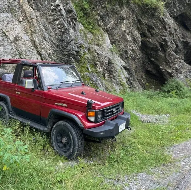 Toyota Land Cruiser 70 series